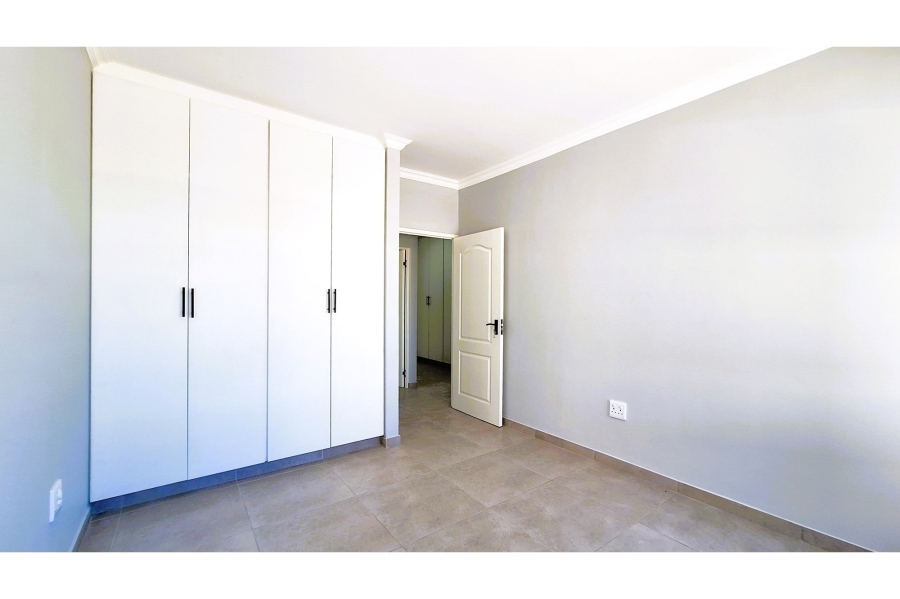 3 Bedroom Property for Sale in Sandy Point Western Cape